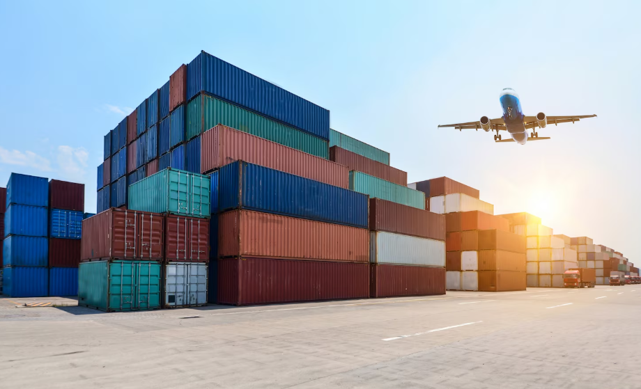 Commerce & Distribution